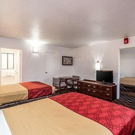 Econo Lodge University Tucson Exterior foto